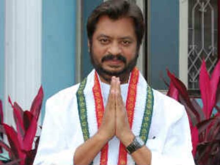 ఎన్టీఆర్ విగ్రహాలు కూల్చేస్తాం!: ప్రభుత్వానికి హర్షకుమార్ హెచ్చరిక