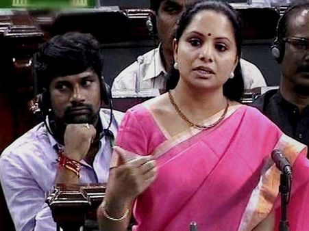 సైకోసిస్‌తో బాధపడుతోంది: మోడీ ప్రభుత్వంపై దుమ్మెత్తిపోసిన కవిత