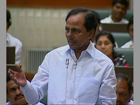 ఏపీ పాలకులు ఎన్ని కుట్రలు చేశారో చూడండి: గూగుల్లో చూపించిన కెసిఆర్, రికార్డ్