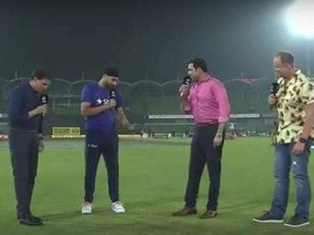 ‘పింక్ నా తెలంగాణ కలర్’: వివిఎస్ లక్ష్మణ్ వీడియో హల్‌చల్