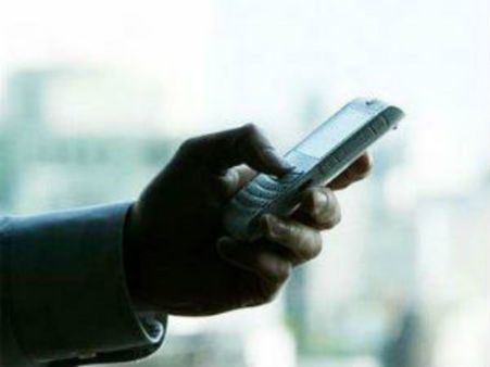 ఫాదర్‌తో నగ్నంగా మహిళ: ముగ్గురు బ్లాక్‌మెయిలర్ల అరెస్ట్