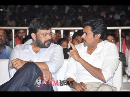 చిరంజీవికి పవన్ కళ్యాణ్ కౌంటర్: ప్రశ్నిస్తే తప్పించుకున్న జనసేన చీఫ్!