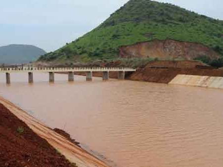 పోలవరం ప్రాజెక్టుకు చిక్కులు: బిజెడి ఎంపి కొలికి