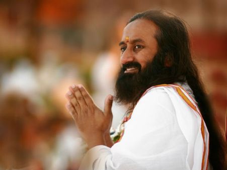 ఉత్కంఠ: రవిశంకర్ వ్యాఖ్యలపై గ్రీన్ ట్రిబ్యునల్ ఆగ్రహం