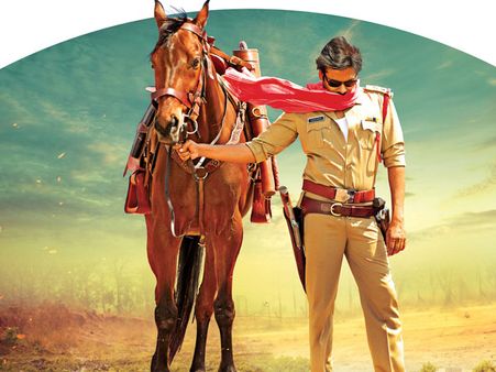 సర్దార్ గబ్బర్ సింగ్ సినిమా గొడవ: దాడి, ఒకరి మృతి