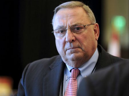 ‘ఇండియన్ వర్కర్స్ చెత్తగాళ్లు’: మైన్ గవర్నర్ పైత్యం