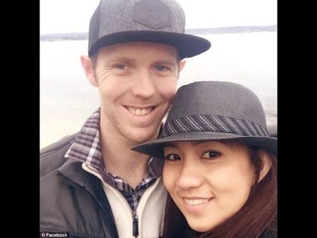 కోటీశ్వరుడినంటూ ప్లేన్‌లో వీరంగం: గెంటేశారు(వీడియో)