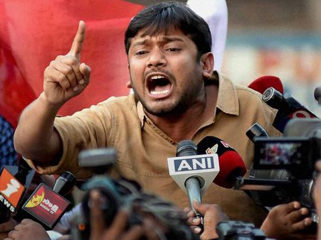 నాగపూర్లో కన్నయ్యకు చేదు, చెప్పు విసిరిన దళ్ కార్యకర్త