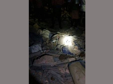 కేరళ ఆలయంలో ఘోరం: 105 మంది మృతి