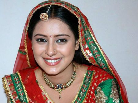 ఆత్మహత్యకు ముందు బాగా తాగింది: ప్రత్యూష కేసులో మరో ట్విస్ట్