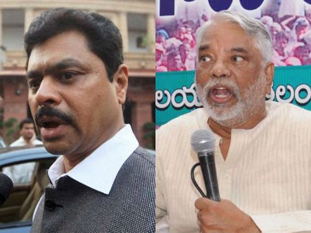 మాకీ పరిస్థితి ఎందుకు: సీఎం రమేష్, బాబు-కెసిఆర్ కలిసే: కేకే