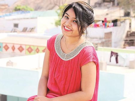 హైదరాబాద్ లేడీ టెక్కీ ఆత్మహత్య: రీనా ప్రాధేయపడినా, తిట్టారు.. కొట్టారు