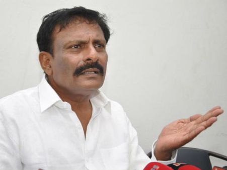 ఆయన గడ్డం అమరావతికి వరకు పెరిగినా..! సీమకు నీళ్లొచ్చేలా లేవు : బైరెడ్డి