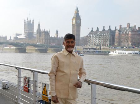 చంద్రబాబుపై కేంద్రానికి డౌట్ : కూపీ లాగుతున్న ఇంటలిజెన్స్..?