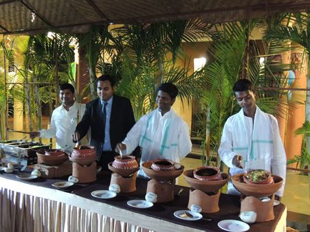 సౌత్ ఇండియన్ ఫుడ్ ఫెస్టివల్ : స్వాగత్ వంటకాలకు 'వహ్వా' చెప్పాల్సిందే (పిక్చర్స్)