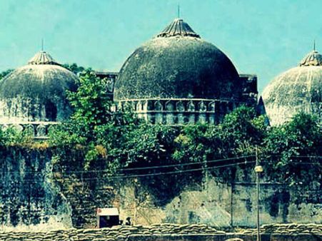 అయోధ్యపై హిందూ-ముస్లీం నేతల చర్చలు