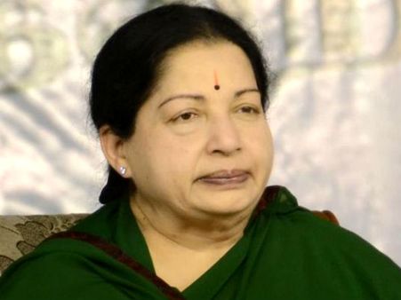 పక్క రాష్ట్ర సీఎంకు జయలలిత శుభాకాంక్షలు