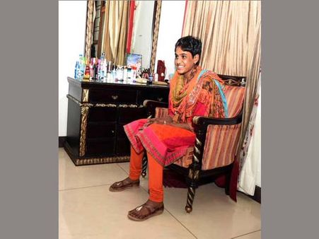 ప్రత్యూష ప్రేమ కథ ఇలా మొదలైంది!: పెళ్లిపై కెసిఆర్‌దే తుది నిర్ణయం