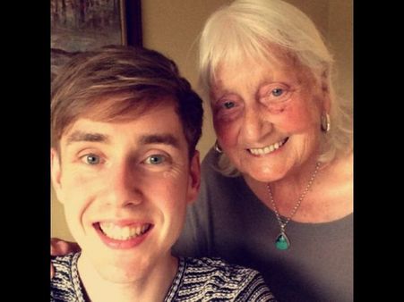 ప్లీజ్, థ్యాంక్స్: గూగుల్ సెర్చ్‌లోను బామ్మ మర్యాద