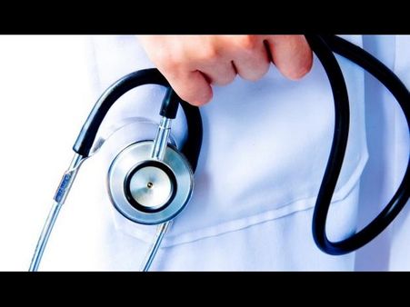 మెడికల్ వండర్ : మొబైల్ ఫోన్ సైజులో పుట్టిన చిన్నారిని బ్రతికించారు..