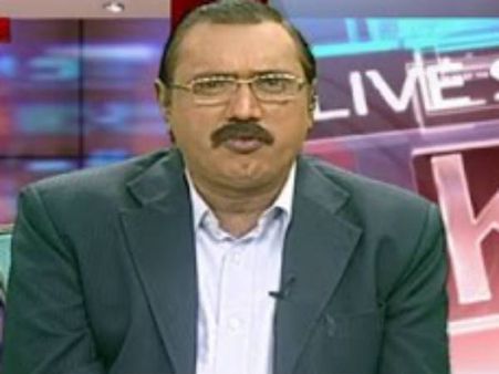 తెరపై కనిపించకుండా చేయాలని ప్రయత్నించారు: కొమ్మినేని