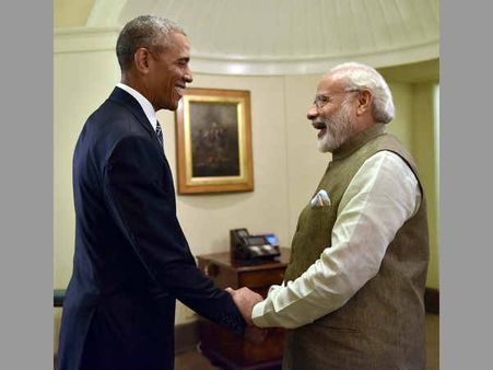 667కోట్ల విలువైన కళాఖండాలు, ఎన్ఎస్జీ: ‘ఫ్రెండ్’కి మోడీ థ్యాంక్స్(పిక్చర్స్)