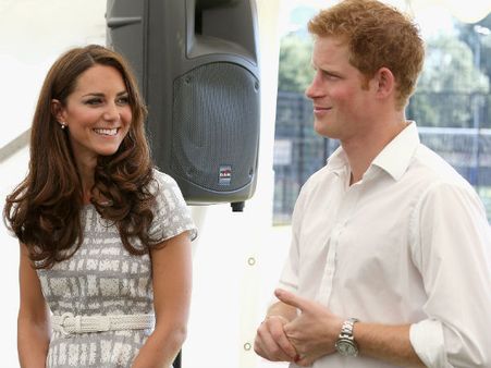 లండన్ 'రాయల్' గాసిప్ : సొంత వదినతోనే లింక్ పెట్టేశారు..!