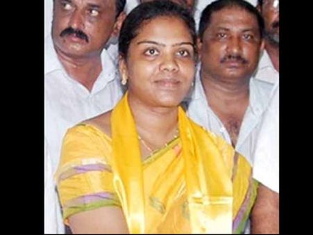 టిడిపి ఎమ్మెల్యే సౌమ్యకు చేదు అనుభవం, ఎందుకని అసహనం