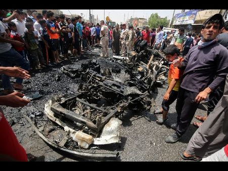 ఐఎస్ ఆత్మాహుది దాడులు: 213మంది మృతి