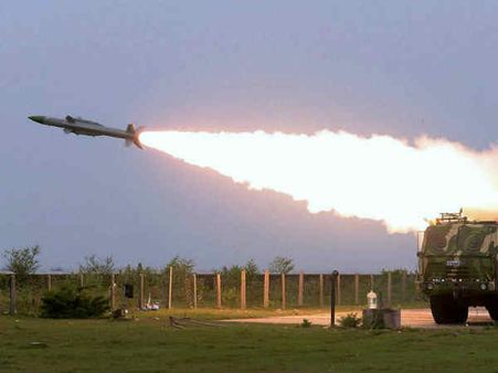 పొరపాటే: చైనా వైపు దూసుకెళ్లిన తైవాన్ సూపర్‌సోనిక్ క్షిపణి!