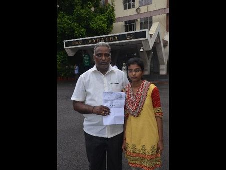 ఎంసెట్ లీక్: జేఎన్టీయూ ఉద్యోగుల పాత్ర, వారే ప్రింట్ చేరవేశారా?