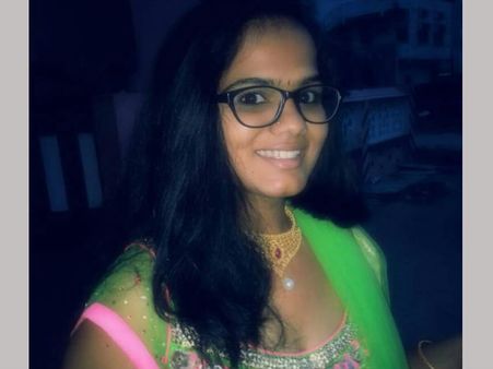 వారం రోజుల్లో అమెరికా వెళ్లాల్సిన అమ్మాయి అర్థాంతరంగా...