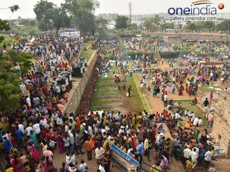 బోనాలపై అధికారుల ఫోకస్ : రూ.7 కోట్లు, 3వేల మందితో భద్రత