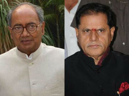 స్టేజ్‌పై డిగ్గీ, సుబ్బిరామిరెడ్డి కునుకు, 'వైయస్ నాకు స్నేహితుడు'