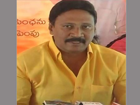 చంద్రబాబు చెంతకు గద్దె పంచాయితీ : అధికారులకు సీఎం వార్నింగ్