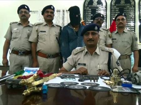 బాలీవుడ్ చిత్రంతో సైకో కిల్లర్‌గా ఇన్ఫోసిస్ మాజీ టెక్కీ: 22మంది హత్య