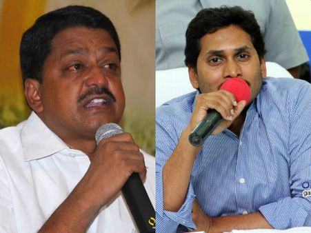 'జగన్‌కు జీవోలు చదవడం రాదా, హోదాపై కాంగ్రెస్ ప్లాన్'