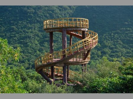 ప్రకృతి ఆకర్షణల నిలయం.. ఈ కంబాలకొండ(పిక్చర్స్)