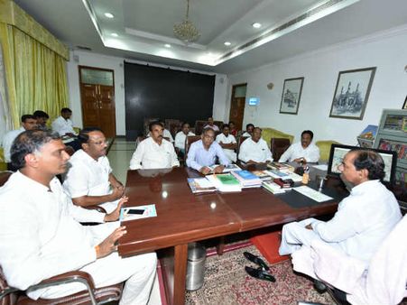 ఏపీకి భంగపాటు, శని విరగడైనట్టే: సుప్రీం నిర్ణయంపై కెసిఆర్ హర్షం