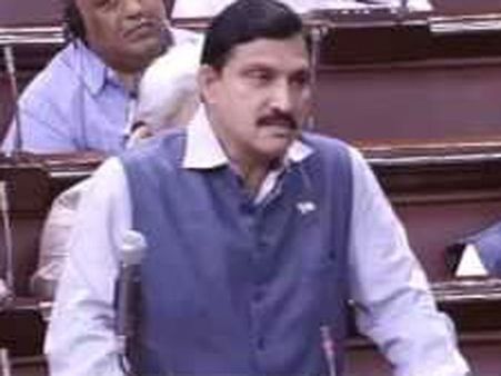 హోదాపై ఎవరి తరఫున మాట్లాడారు: ఇరుకునపడ్డ సుజనా చౌదరి