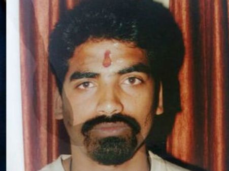 లైవ్ ఇంటర్వ్యూలోనే అరెస్ట్, టీవీ9 స్టూడియోలో పోలీసుల ఎంట్రీ