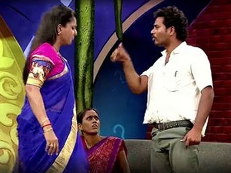 రచ్చబండలో చెంపచెల్లుమనిపించిన రోజా, సెల్వామణితో ప్రేమపై..