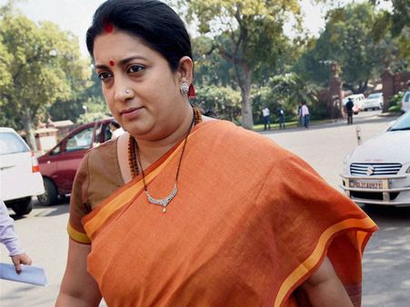 స్మృతి సాహసం: సైనికులతో రాఖీ పండుగ, సియాచిన్‌లో గాలి ఆడక...