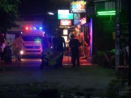 రాణి పుట్టినరోజు వేడుకలు: బాంబు పేలుళ్లతో దద్దరిల్లిన థాయిలాండ్