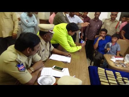 క్షుద్రబాబాలు: పిల్లల చేతులూ కాళ్లూ కట్టేసి ఇనుప చీలలతో... (పిక్చర్స్)