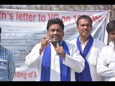 ప్యాకేజీయే బెటర్, మోడీ క్లోజ్ కాబట్టి పవన్ ఆయనతోనే పోరాడాలి: శివాజీ