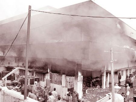 ప్లాస్టిక్ బ్యాగ్స్ పరిశ్రమలో అగ్ని ప్రమాదం: భారీ ఆస్తినష్టం