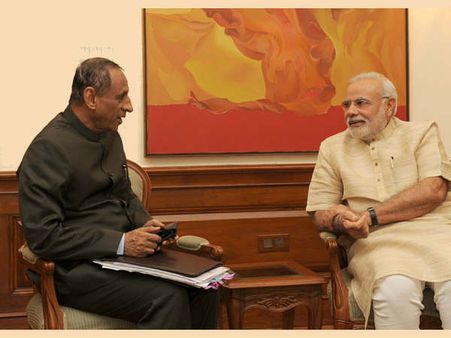 ప్రధాని మోడీతో గవర్నర్ భేటీ: చర్చకు వచ్చిన అంశాలివే