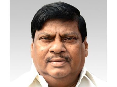 ప్యాకేజీ అంటే పౌడర్ పాలు.. తల్లి పాలివ్వ లేనప్పుడు తప్పదు : శివప్రసాద్