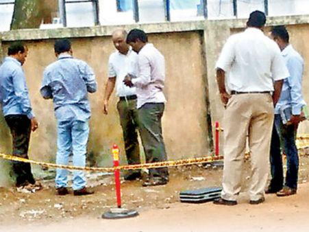 నెల్లూరు కోర్టు ప్రాంగణంలో బాంబు పేలుడు వెనక ఉగ్ర హస్తం?